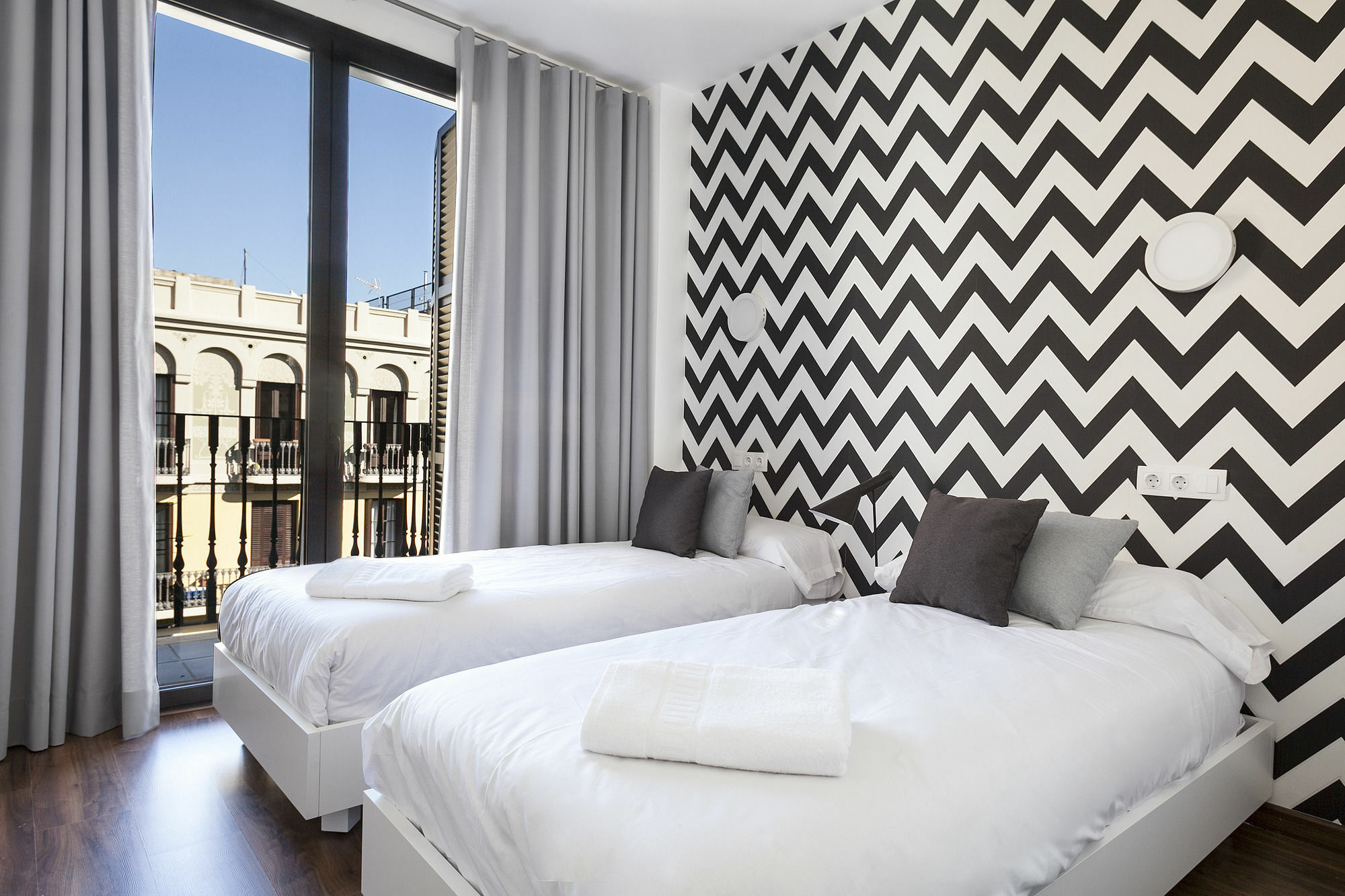 Sleep Bailen By Stay Barcelone Extérieur photo